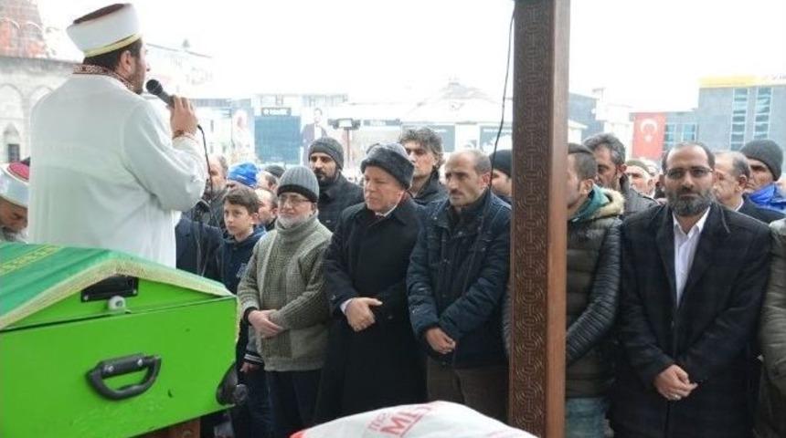 15 Temmuz&rsquo;un Sembol İsmi 95 Yaşındaki &lsquo;dadaş İbrahim&rsquo; Dede Son Yolculuğuna Uğurlandı