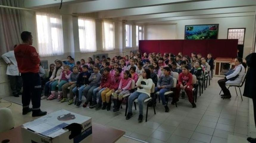 İtfaiyeden &Ccedil;ocuklara Yangın Eğitimi