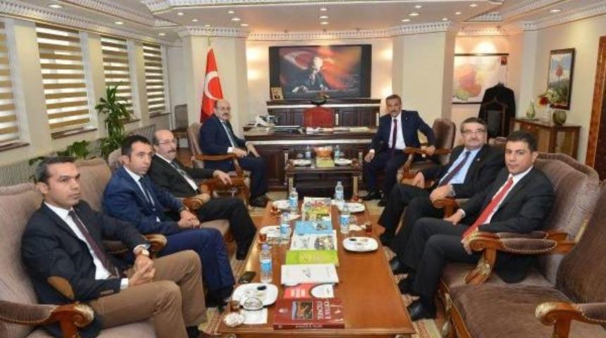 Yök Başkanı'ndan Tunceli'de Alevi-Bektaşilik Araştırmaları Enstitüsü Sözü