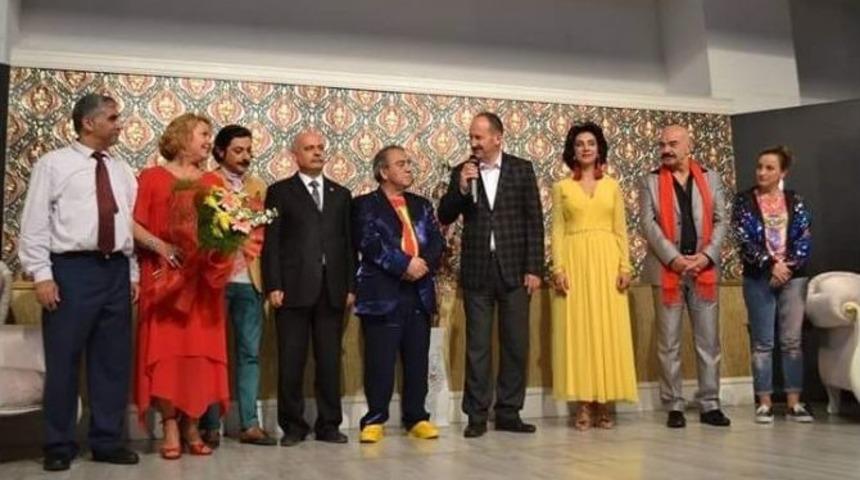 Demirci Ve Akhisar &rsquo;patron &Ccedil;ıldırdı&rsquo; İle G&uuml;ld&uuml;