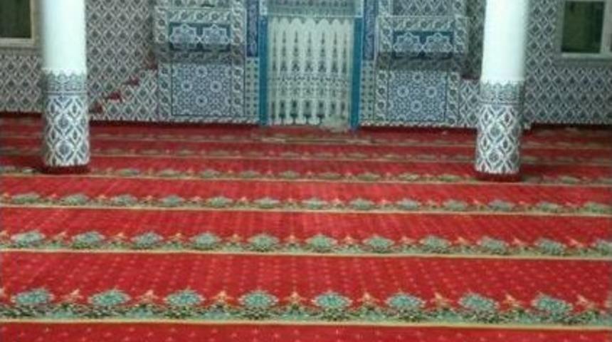 Tuzla Belediyesinden Saray&rsquo;daki Camiye Halı