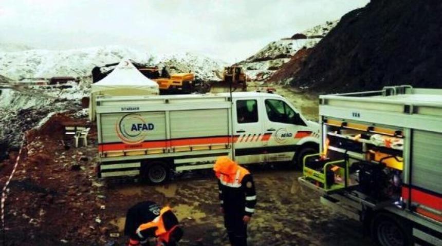 Şirvan'da Olumsuz Hava Koşullarına Rağmen Arama-Kurtarma &Ccedil;alışmaları S&uuml;r&uuml;yor