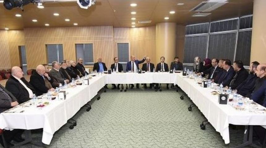 Tekkeköy’de İlk Meclis