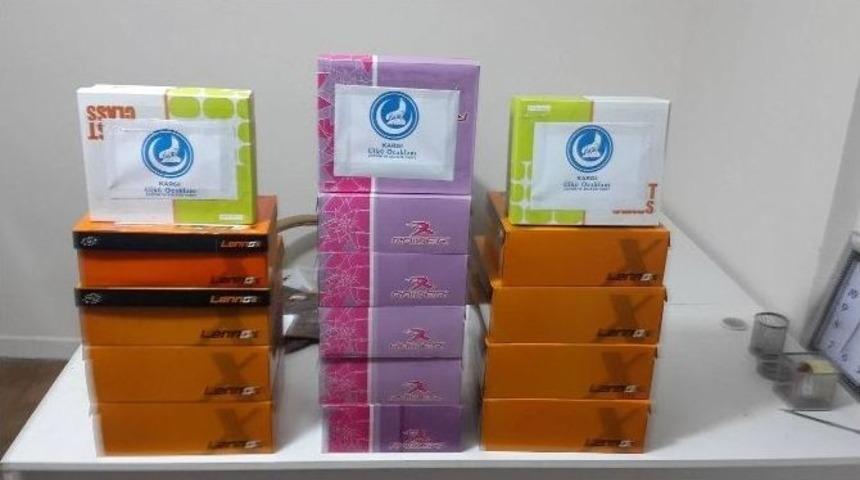 Kargı Ülkü Ocakları Öğrencilere Bot Dağıttı