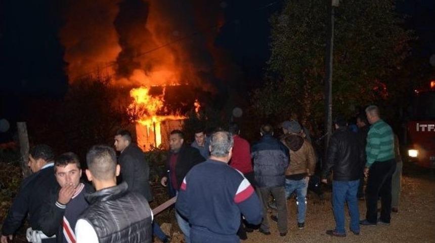 Aladağ&rsquo;daki Evde Yangını Korkuttu