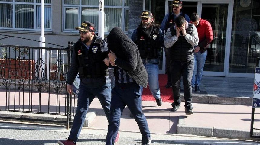 Uyuşturucu Ticareti Ş&uuml;phelisi 19 Kişi Adliyede