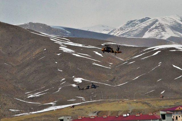 Yüksekova’da Hava Hareketliği