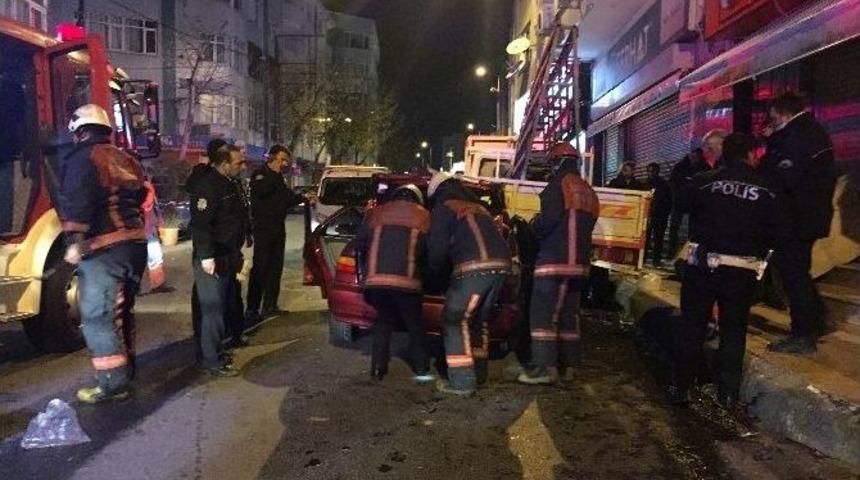 Bah&ccedil;elievler&rsquo;de Alkoll&uuml; S&uuml;r&uuml;c&uuml; Dehşet Sa&ccedil;tı: 1 &Ouml;l&uuml;