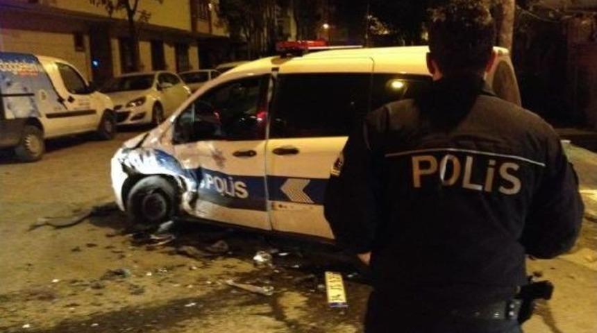 Avcılar'da Trafik Kazası: 1'i Polis, 2 Yaralı