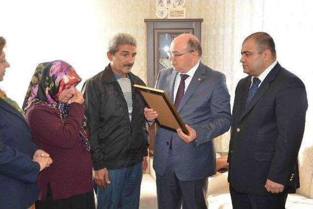 Şehit Altınsoy&rsquo;un Ailesine "şehadet" Beratı 2