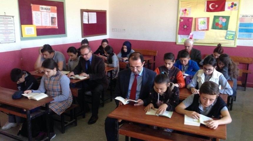 Burhaniye&rsquo;de K&uuml;t&uuml;phaneler Haftası