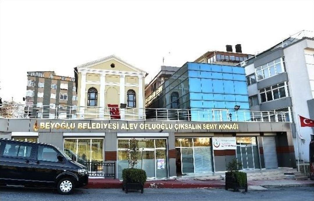 Beyoğlu&rsquo;nda Semt Konakları 80 Bin Kişiye Hizmet Veriyor
