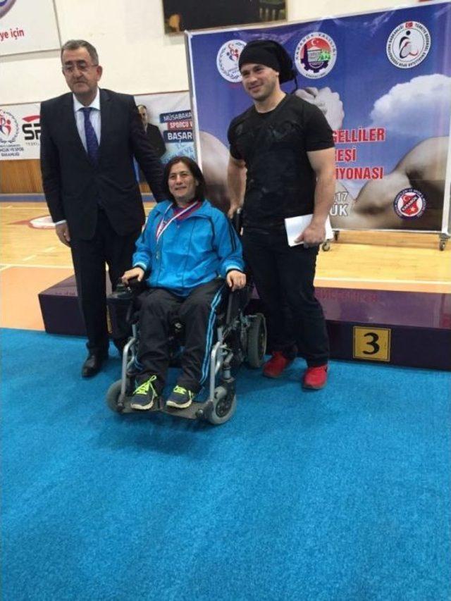 Büyükşehirli Sporcular Engel Tanımadı