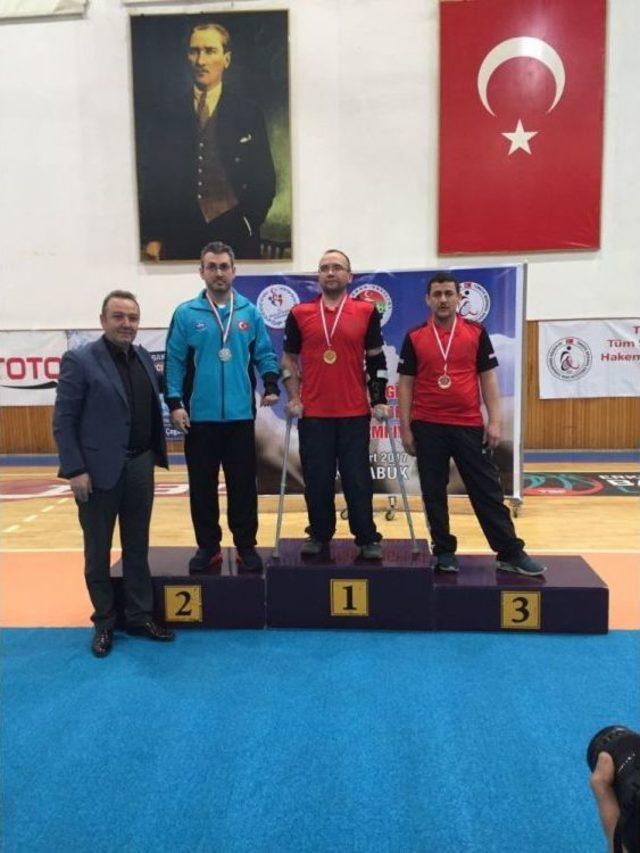 Büyükşehirli Sporcular Engel Tanımadı