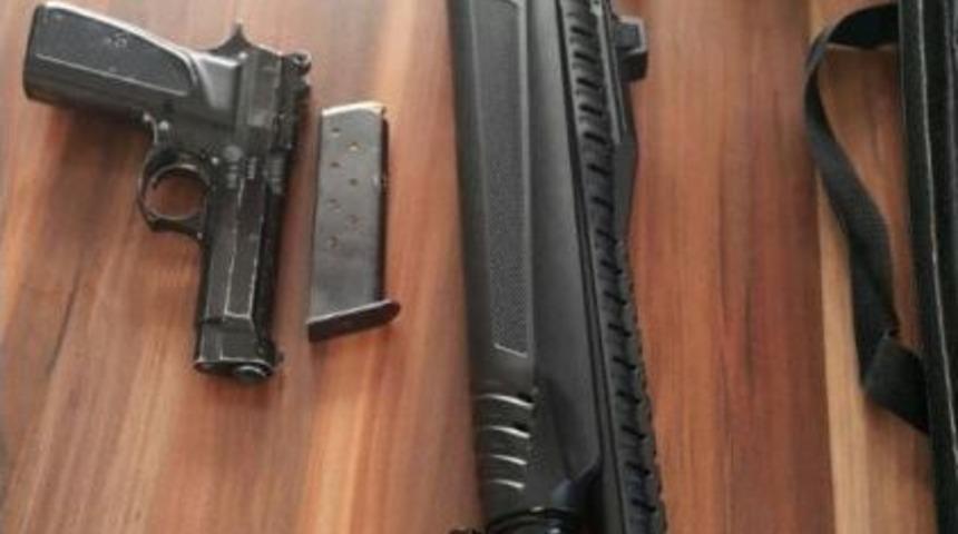 Polisten Sahte İ&ccedil;ki Operasyonu