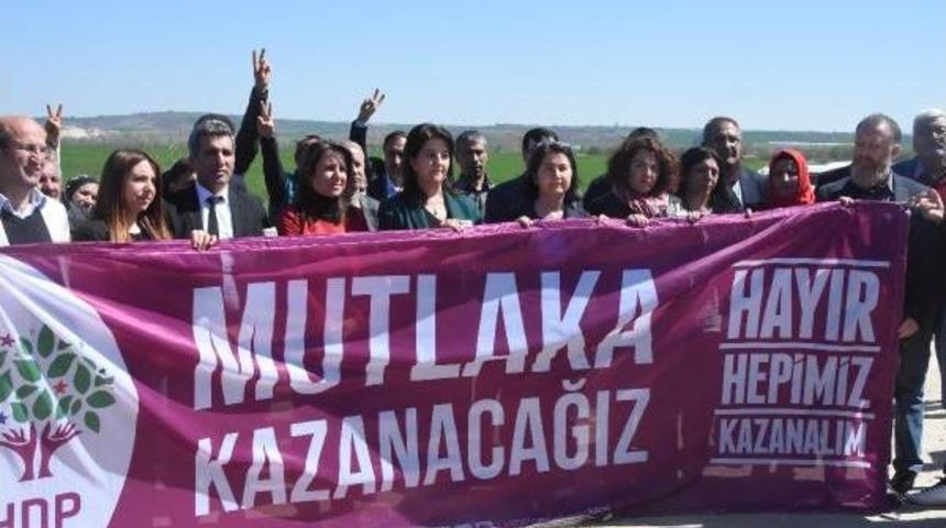 Hdp, Trakya'da 'hayır' Kampanyasını Cezaevi &Ouml;n&uuml;nde Başlattı