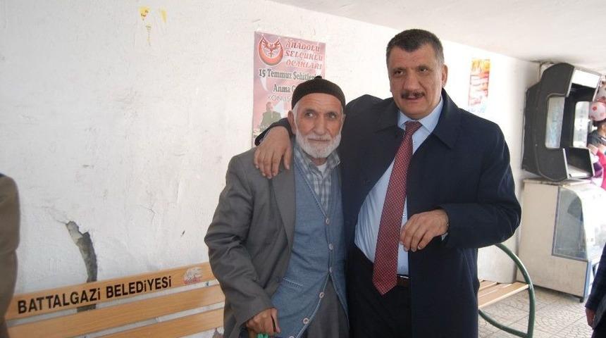 Polat Ve G&uuml;rkan&rsquo;dan Esnaf Ziyaretleri