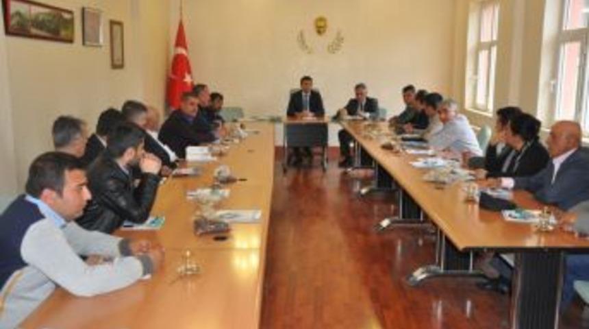 Besni&rsquo;de Osb İstişare Toplantısı Yapıldı