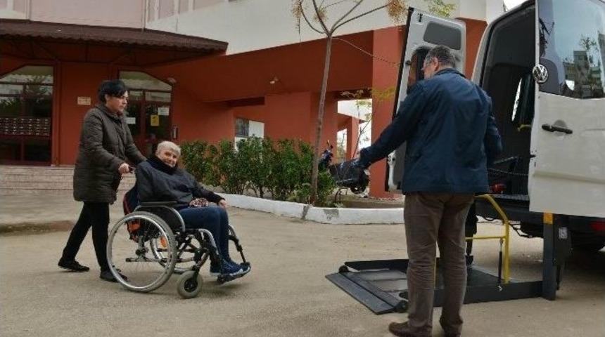 Konyaaltı Belediyesi&rsquo;nden Engellilere Yıl Boyu Hizmet