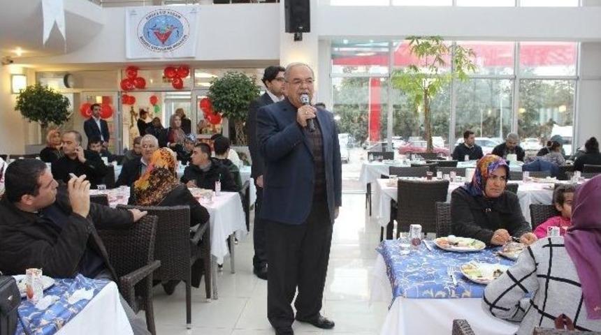 Engelliler Kahvaltıda Bir Araya Geldi