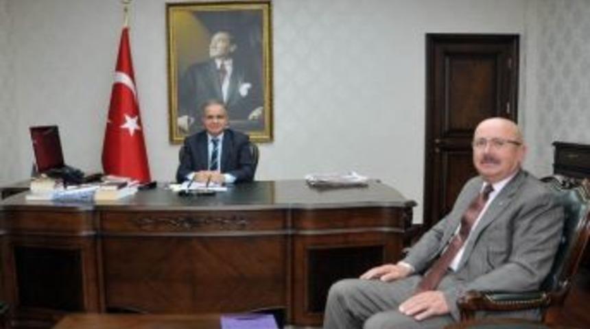 Belediye Başkanı Hayri Samur&rsquo;dan Vali Tapsız&rsquo;a Ziyaret
