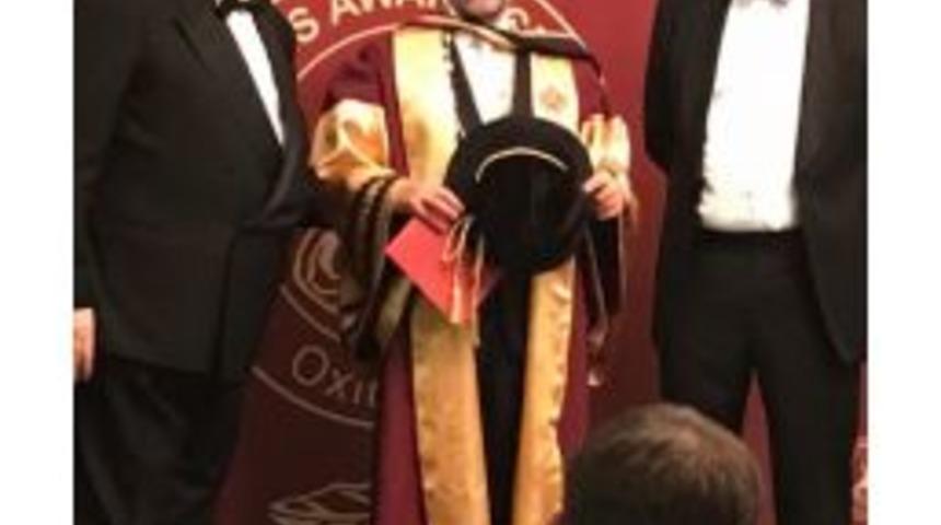 Oxford&rsquo;tan Dr. Suat G&uuml;nsel&rsquo;e Fahri Profes&ouml;rl&uuml;k &Uuml;nvanı