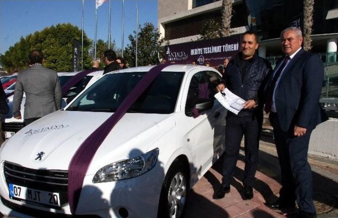 25 Tl&rsquo;ye Son Model Araba Sahibi Oldular