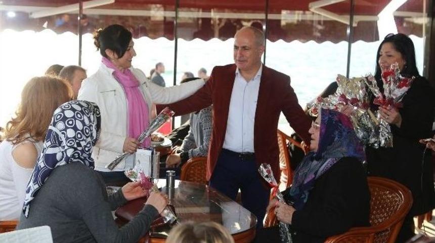 Başkan Hasan Akg&uuml;n: &ldquo;t&uuml;rk Kadını, Toplumumuzdaki Layık Olduğu Yeri Almalıdır&rdquo;