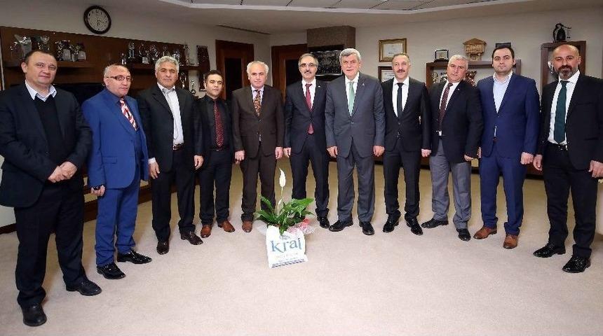 Başkan Karaosmanoğlu, G&uuml;m&uuml;şhane Ve Yozgatlılar İle Bir Araya Geldi