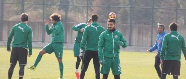 Bursaspor'da Çaykur Rizespor Hazırlıkları Sürüyor