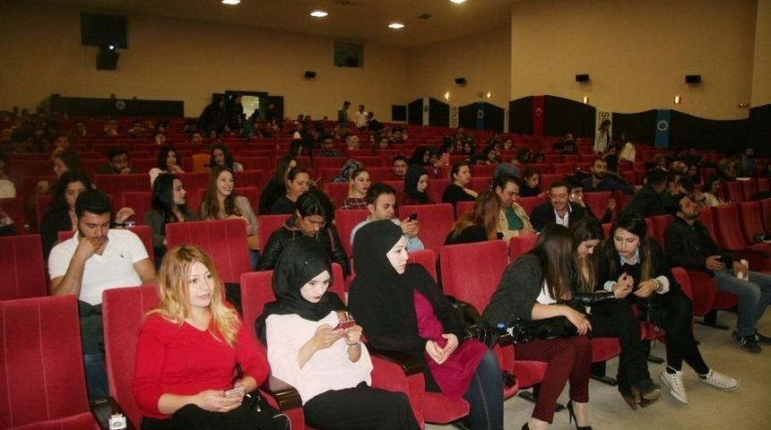 &ldquo;t&uuml;rkiye Ticaret Zirvesi&rdquo; Devam Ediyor