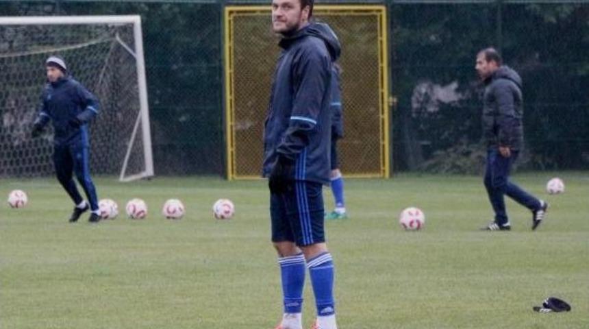 Gaziantep B&uuml;y&uuml;kşehirli Muhammet Reis: "3 Takımla Da S&uuml;per Lig'de Oynayamadım"