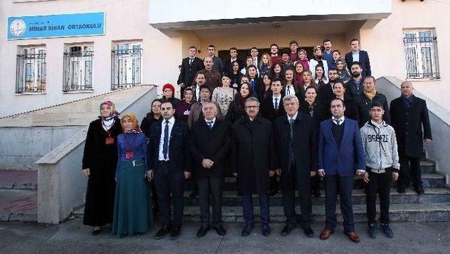 Başkan Karaosmanoğlu Dört Okulda İnceleme Yaptı