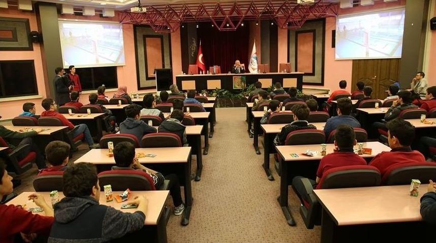 İmam Hatip Lisesi &Ouml;ğrencileri Melikgazi&rsquo;de