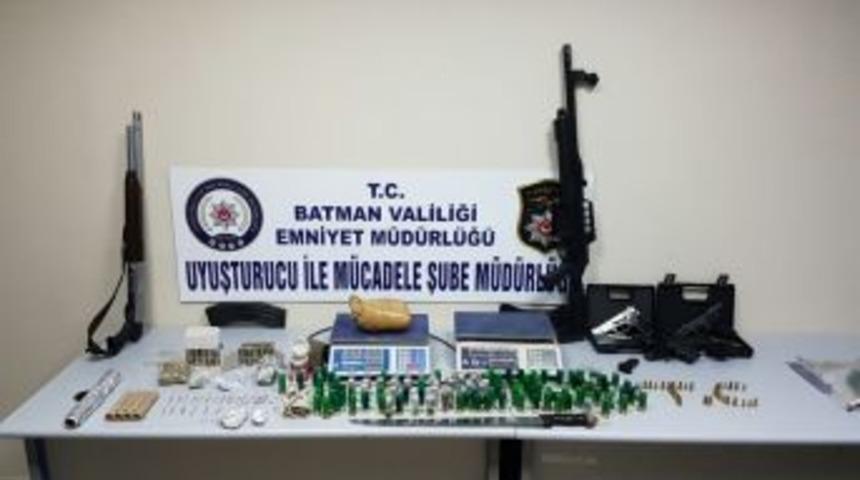 Batman&rsquo;da Silah Ve M&uuml;himmat Ele Ge&ccedil;irildi