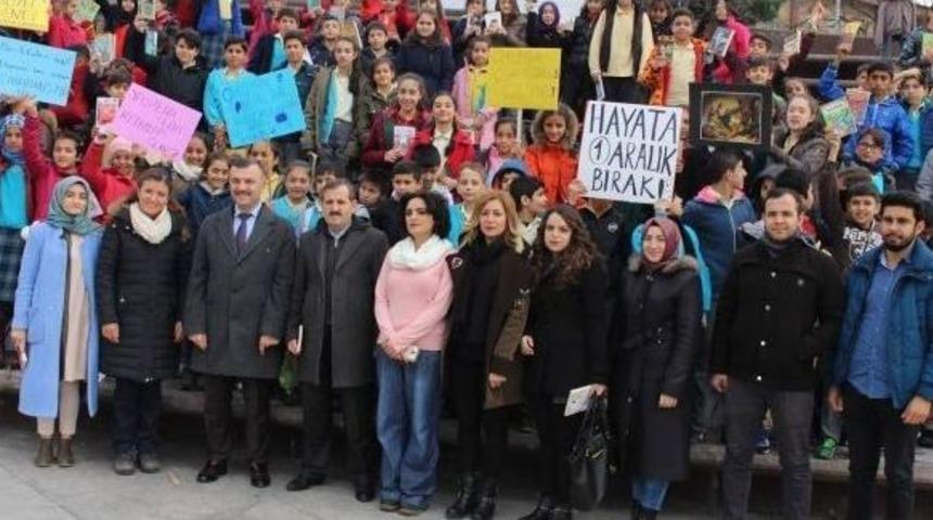 Zeytinburnu &rsquo;hayata 1 Aralık&rsquo; Verdi