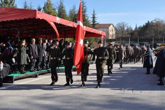 Eskişehir'de Kısa Dönem Erler Törenle Yemin Etti