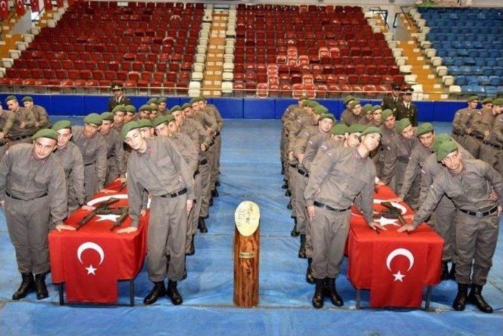 Jandarmada Duygulandıran Yemin Töreni G3