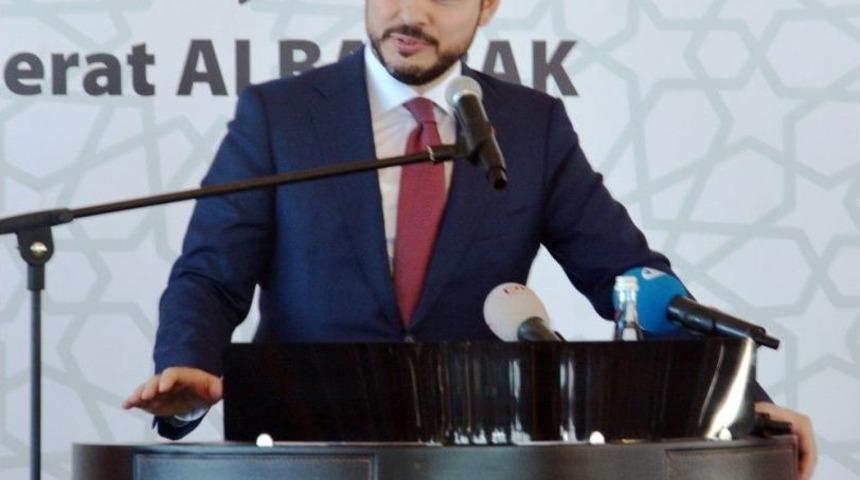 Bakan Albayrak: &ldquo;d&uuml;nya Yeni Bir D&ouml;neme Doğru Gidiyor&rdquo;