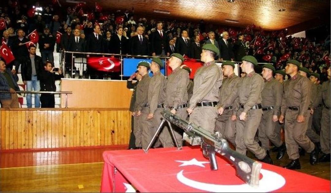 Kısa D&ouml;nem Askerler Yemin Etti