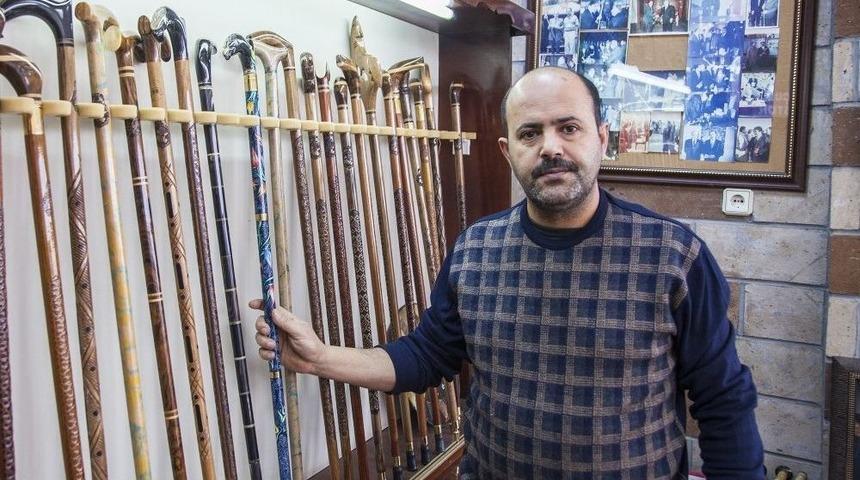 Ahlat Bastonu &Ouml;d&uuml;l&uuml; Layık G&ouml;r&uuml;ld&uuml;