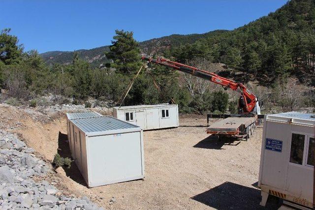 Kumluca Büyükalan Mahallesinde Yaralar Sarılıyor