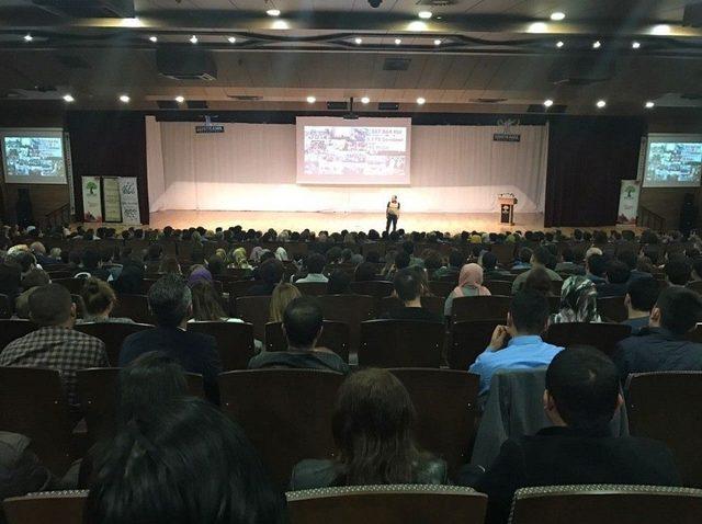 Ahmet Şerif İzgörenile “at Şu Adımı” Söyleşisi