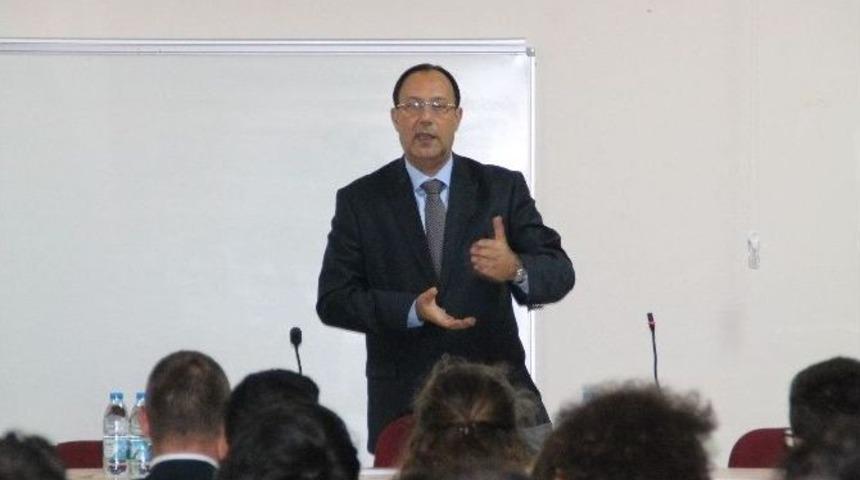 Altid Başkanı Sili &Ouml;ğrencilerle Buluştu