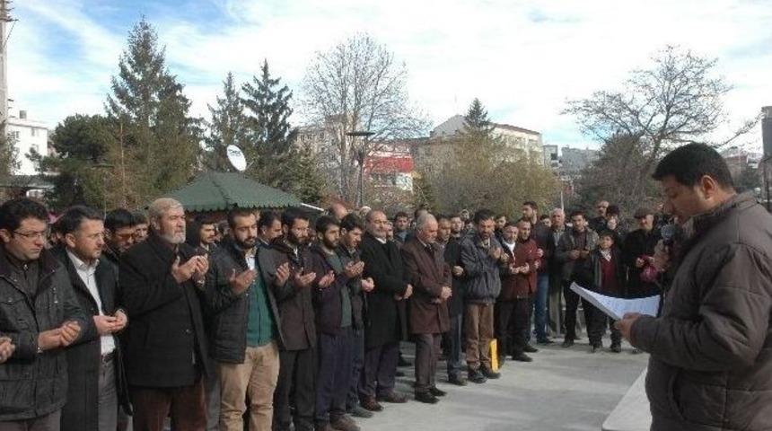 Halep&rsquo;te Hayatını Kaybedenler İ&ccedil;in Gıyabi Cenaze Namazı