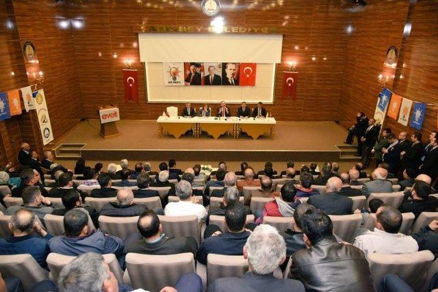 Gaziantep’te Muhtarlara Referandum Süreci Anlatıldı