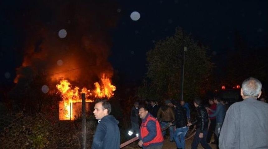 Aladağ Halkını Yangın Korkusu Sardı