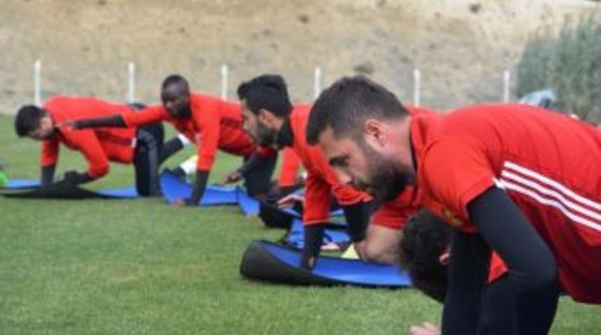 Evkur Yeni Malatyaspor&rsquo;da Derbi Hazırlıkları S&uuml;r&uuml;yor