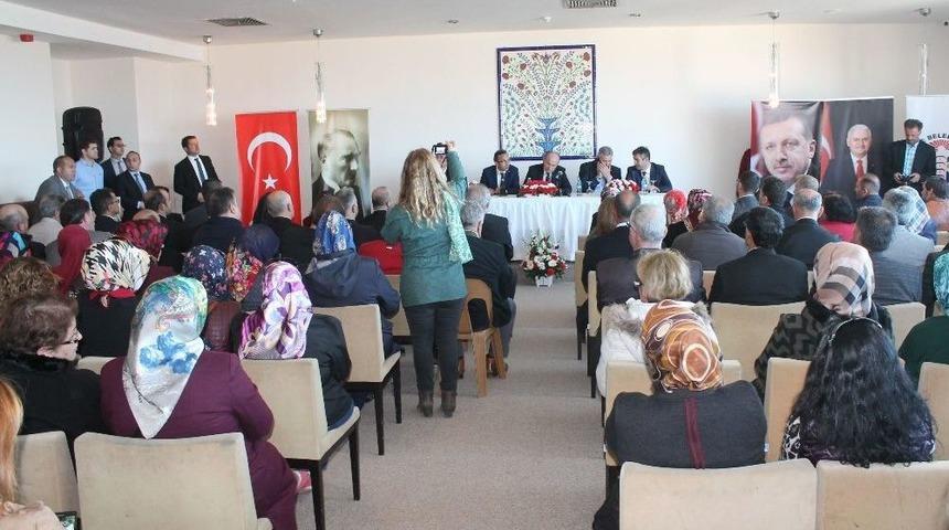Kadir Topbaş, Şile&rsquo;ye "villa Hastane" Projesini A&ccedil;ıkladı