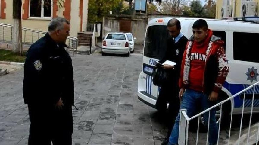 Besni&rsquo;De Motosiklet Hırsızı Yakalandı